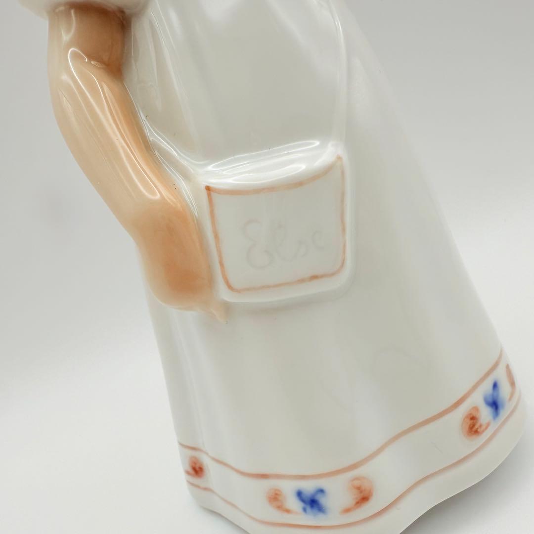 ロイヤルコペンハーゲン 白い服を着た ELSE フィギュリン