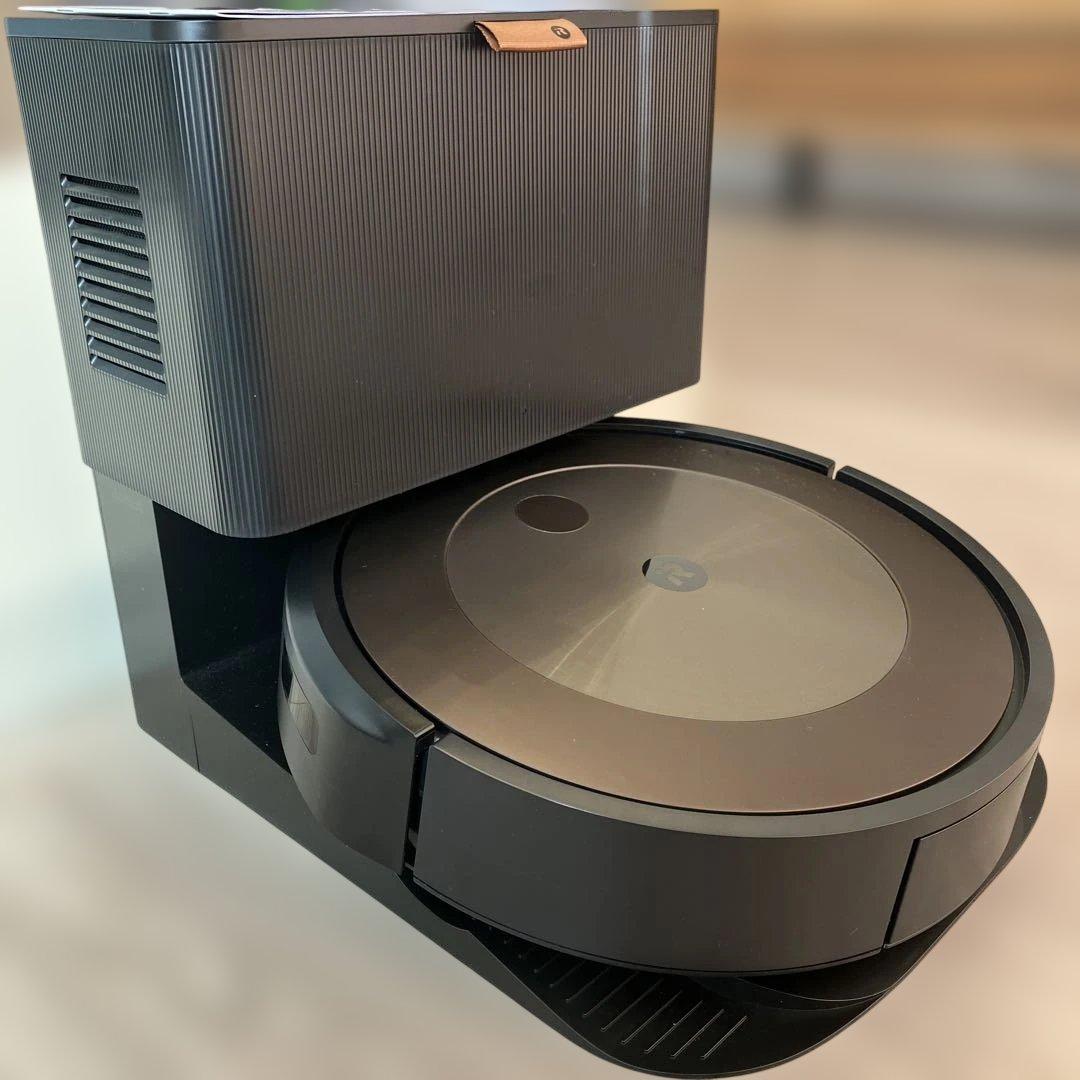 ルンバ　iRobot Roomba j9+ 本体とClean Base