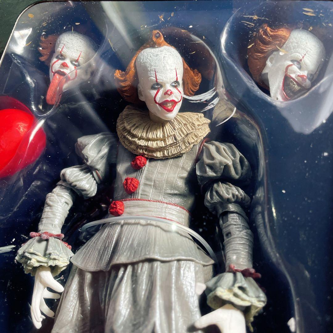 新品　NECA アクションフィギュア IT チャプター2 ペニーワイズ 2019