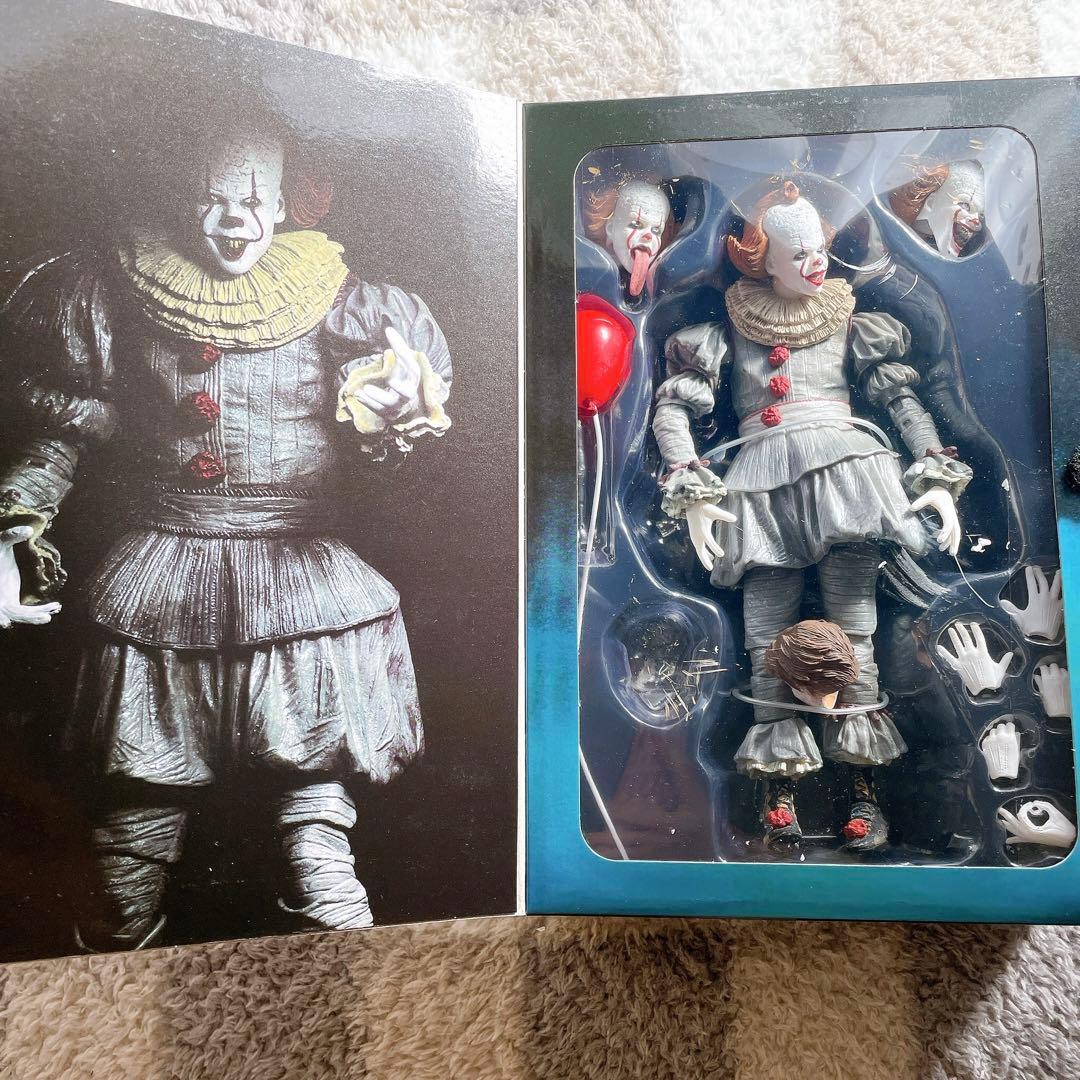 新品　NECA アクションフィギュア IT チャプター2 ペニーワイズ 2019