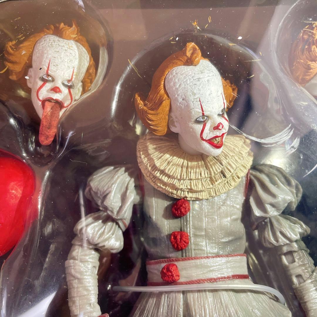 新品　NECA アクションフィギュア IT チャプター2 ペニーワイズ 2019