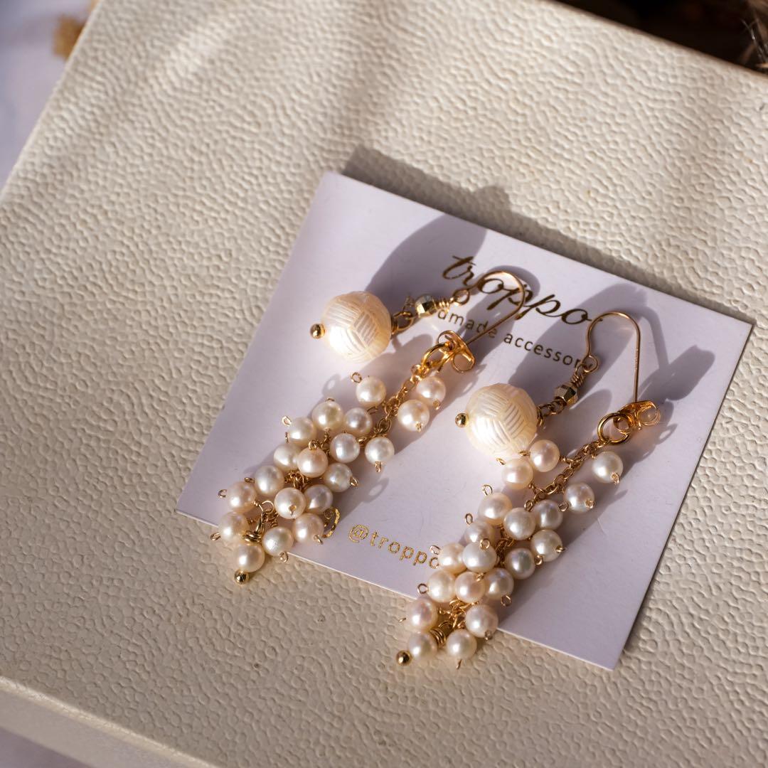 2way♦︎14kgf淡水パールカービングピアス