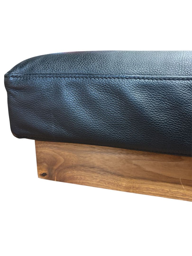 EUCAS ユーカス　ユーカス 黒　レザー　ソファ　2人　3人用