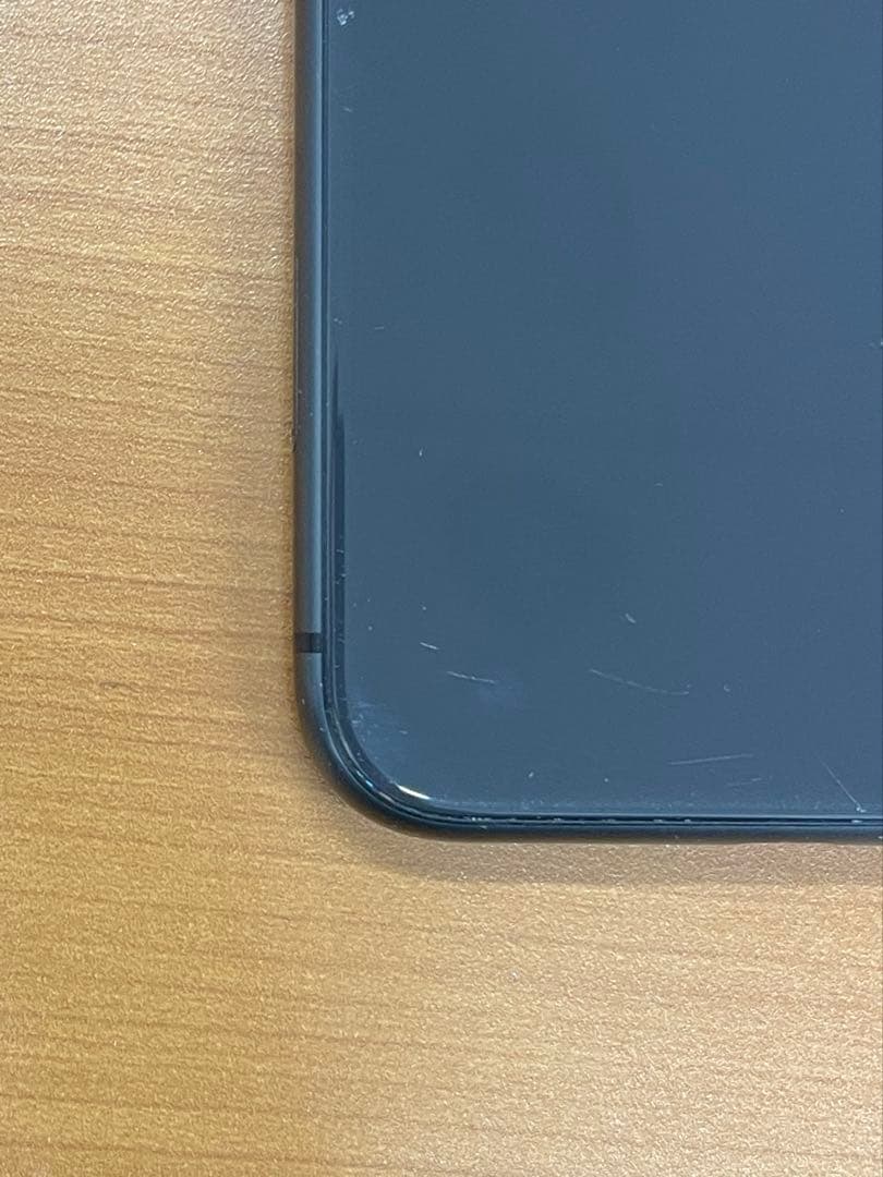 e*a様 動作確認済み iPhone 11 64GB ID B5022