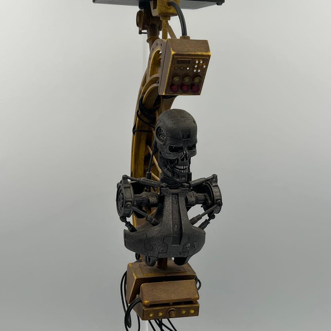 ホットトイズ　ターミネーター　t-800 1/6 フィギュア　ジオラマ