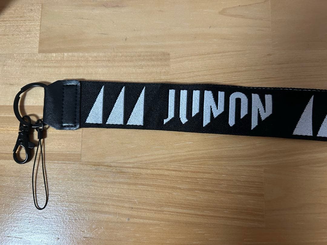 ジュノン　ハンドストラップ　BE:FIRST JUNON