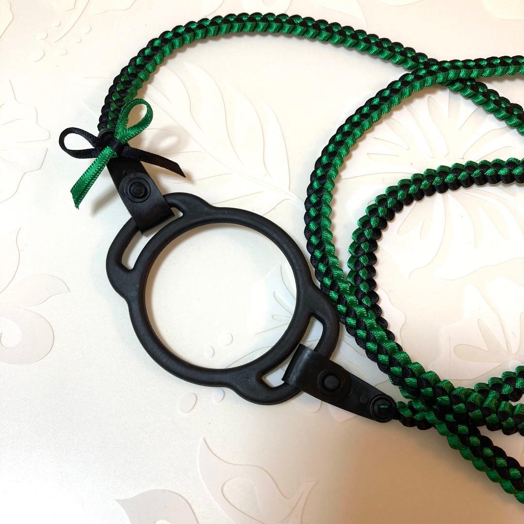 FUKU◎ペンライト　ショルダーストラップとキーホルダー