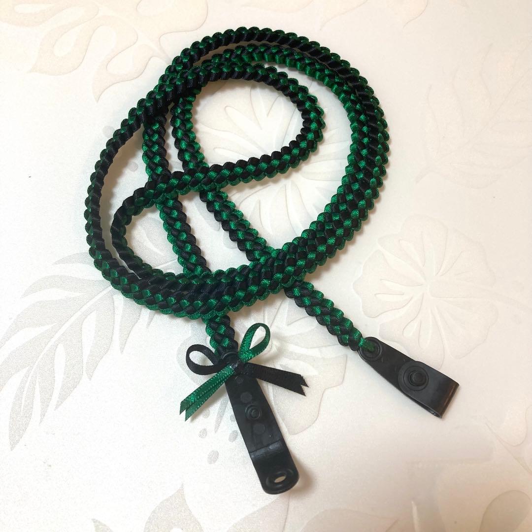 FUKU◎ペンライト　ショルダーストラップとキーホルダー