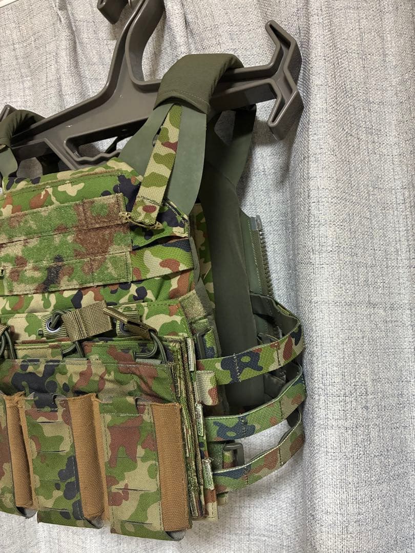 プレキャリ 陸自迷彩