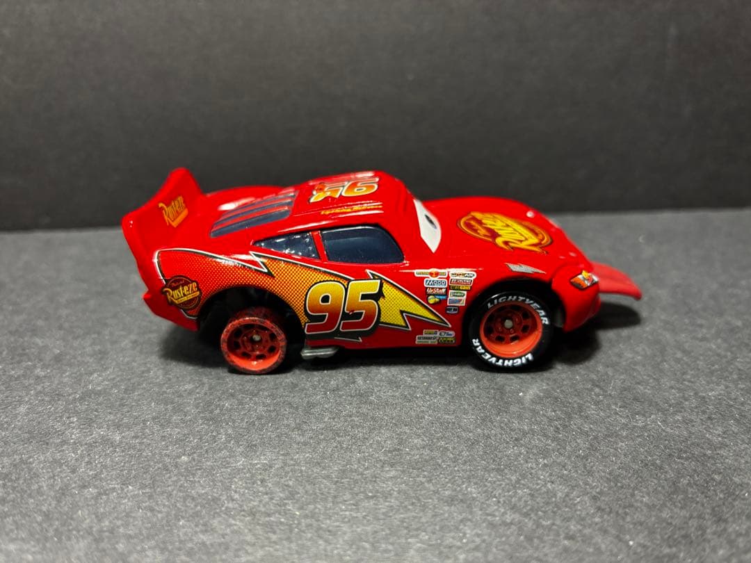 finish フィニッシュ　舌　マックィーン　マックイーン　カーズ　ミニカー