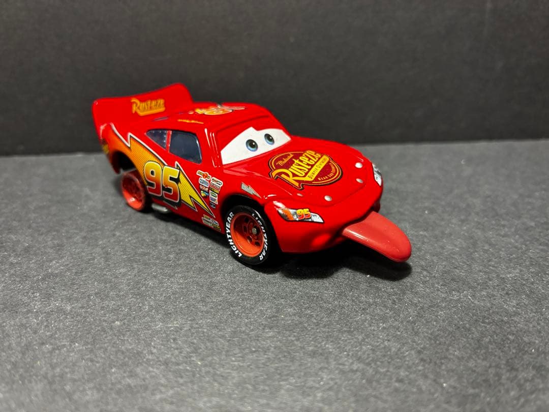 finish フィニッシュ　舌　マックィーン　マックイーン　カーズ　ミニカー
