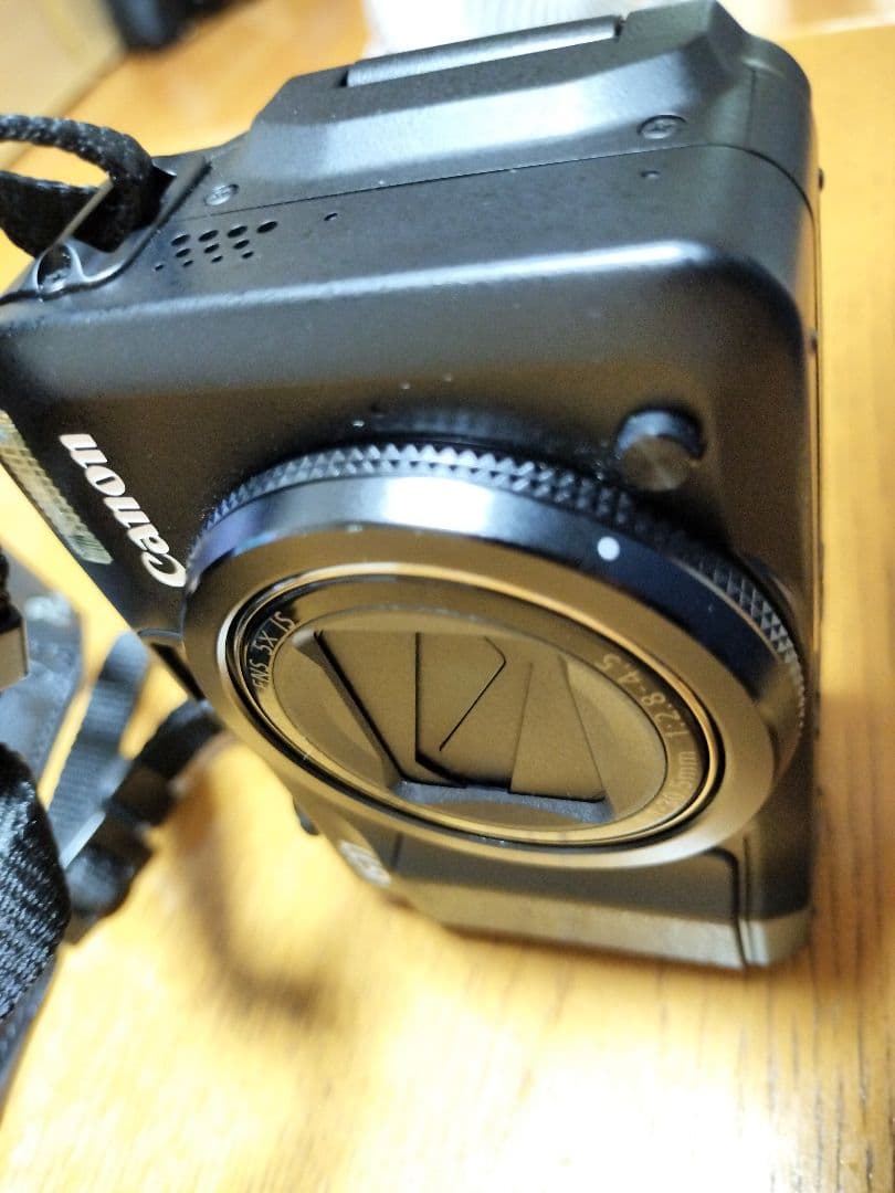 【超美品】Canon PowerShot G11 キヤノン カメラ ケース付き