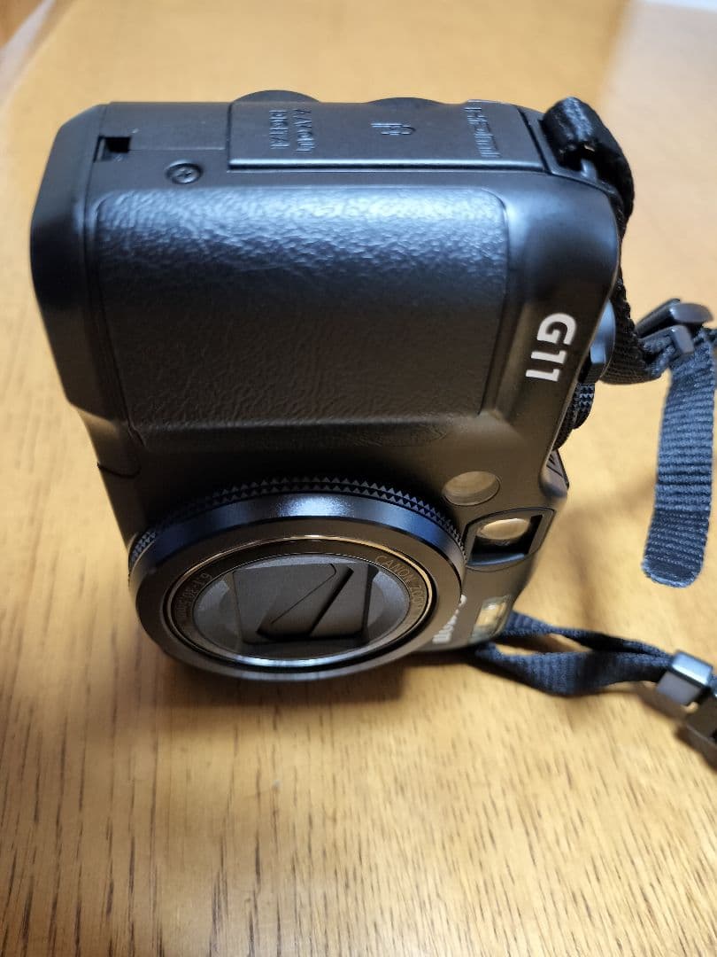 【超美品】Canon PowerShot G11 キヤノン カメラ ケース付き