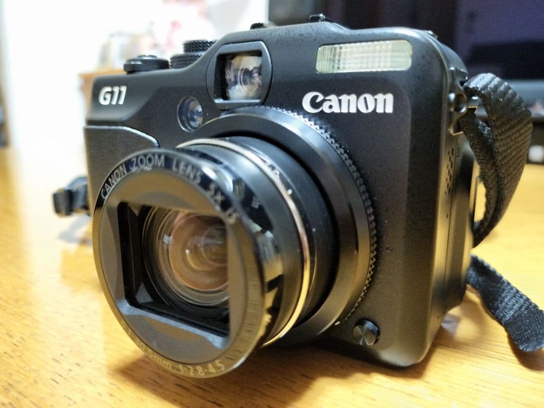 【超美品】Canon PowerShot G11 キヤノン カメラ ケース付き