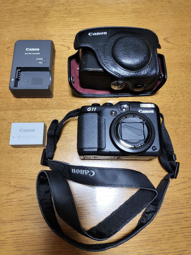 【超美品】Canon PowerShot G11 キヤノン カメラ ケース付き