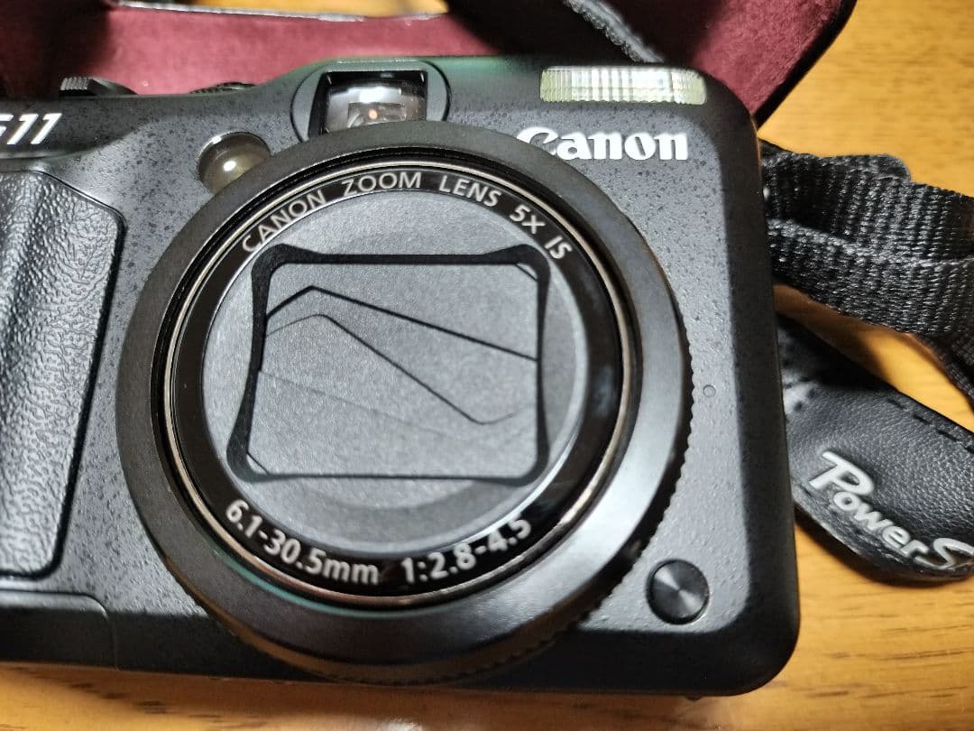 【超美品】Canon PowerShot G11 キヤノン カメラ ケース付き