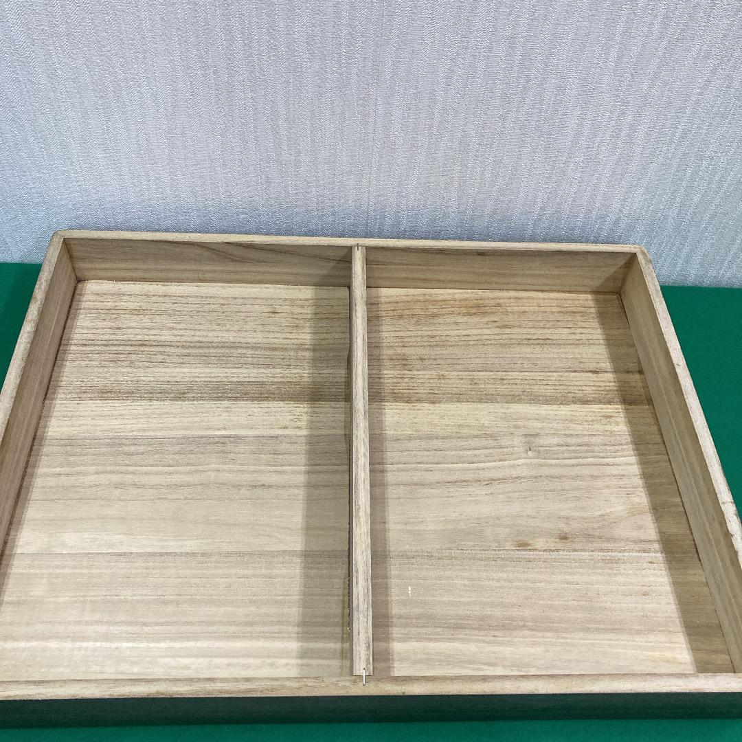 E2 高級桐　銀塗り台巾60㎝位　五月人形台屏風　5月兜台　5月屏風　鎧兜飾り