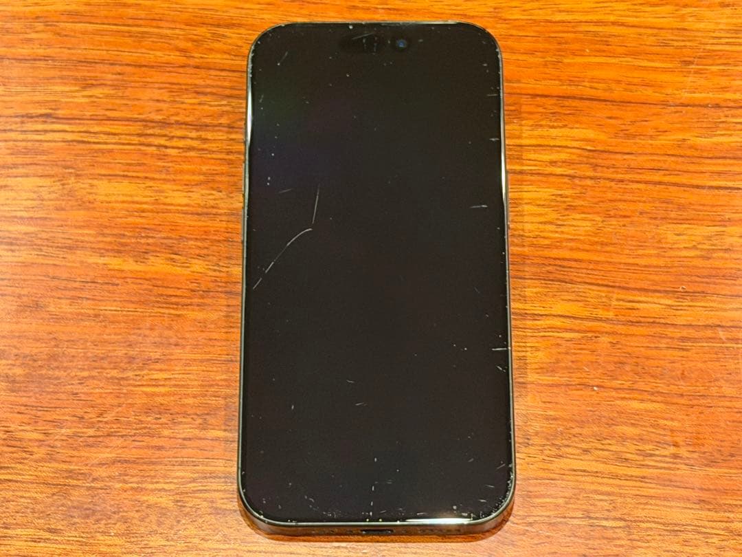 り*ゅ様 iPhone 16 Pro 512GB ブラックチタニウム SIMフリ