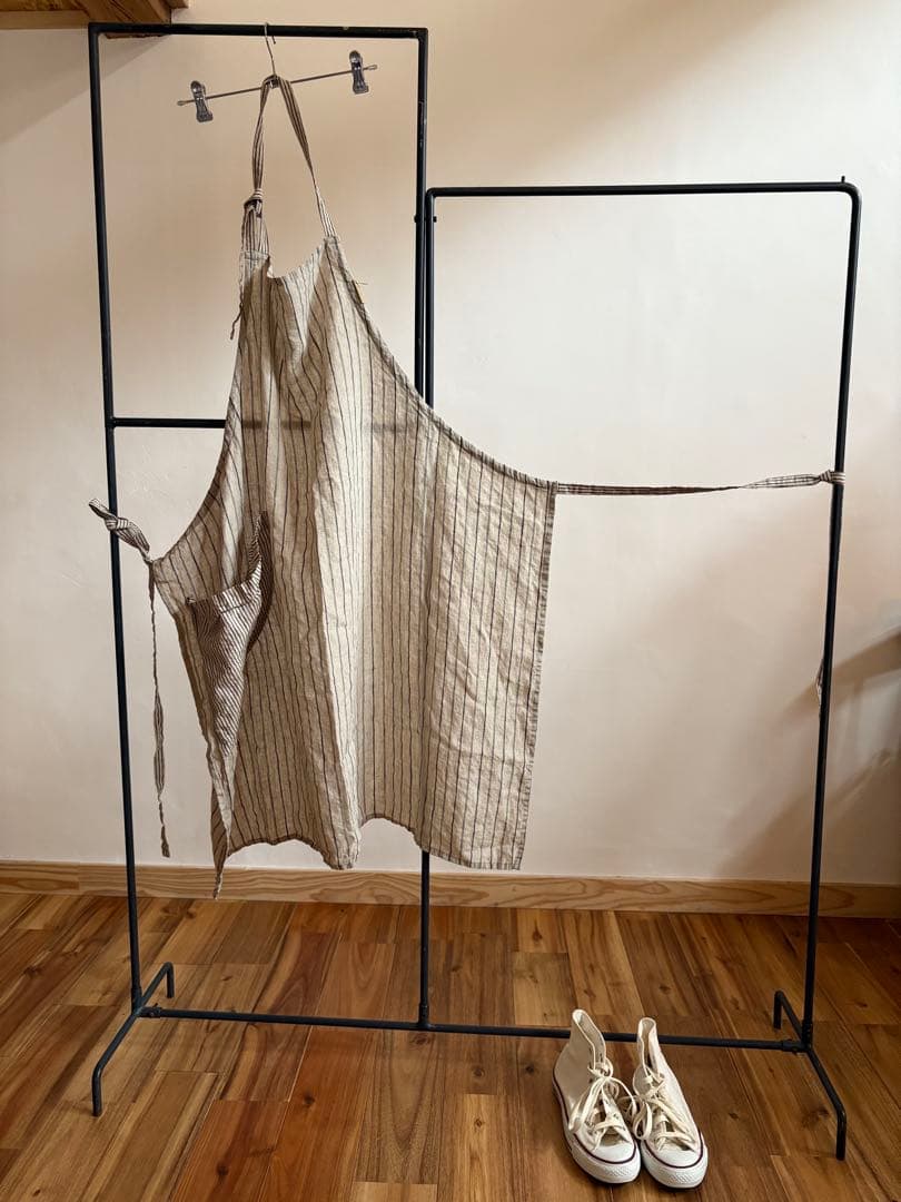 もんぺと合わせる　洗いざらしリネンストライプエプロン