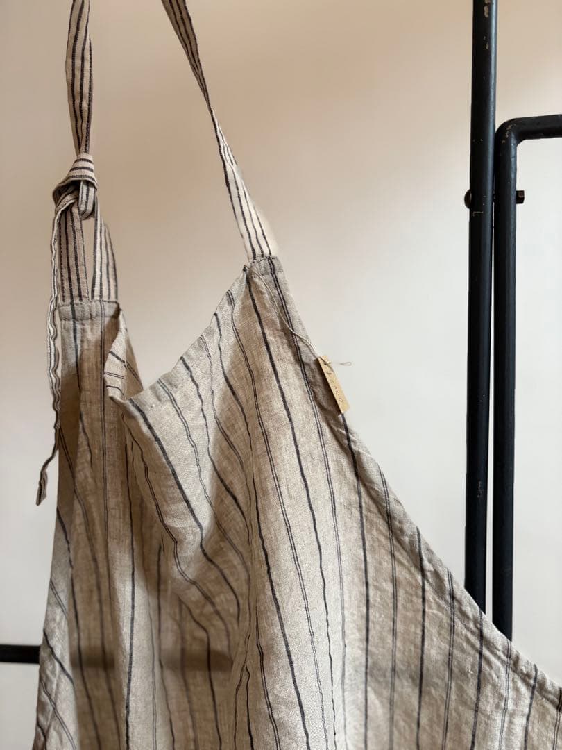 もんぺと合わせる　洗いざらしリネンストライプエプロン