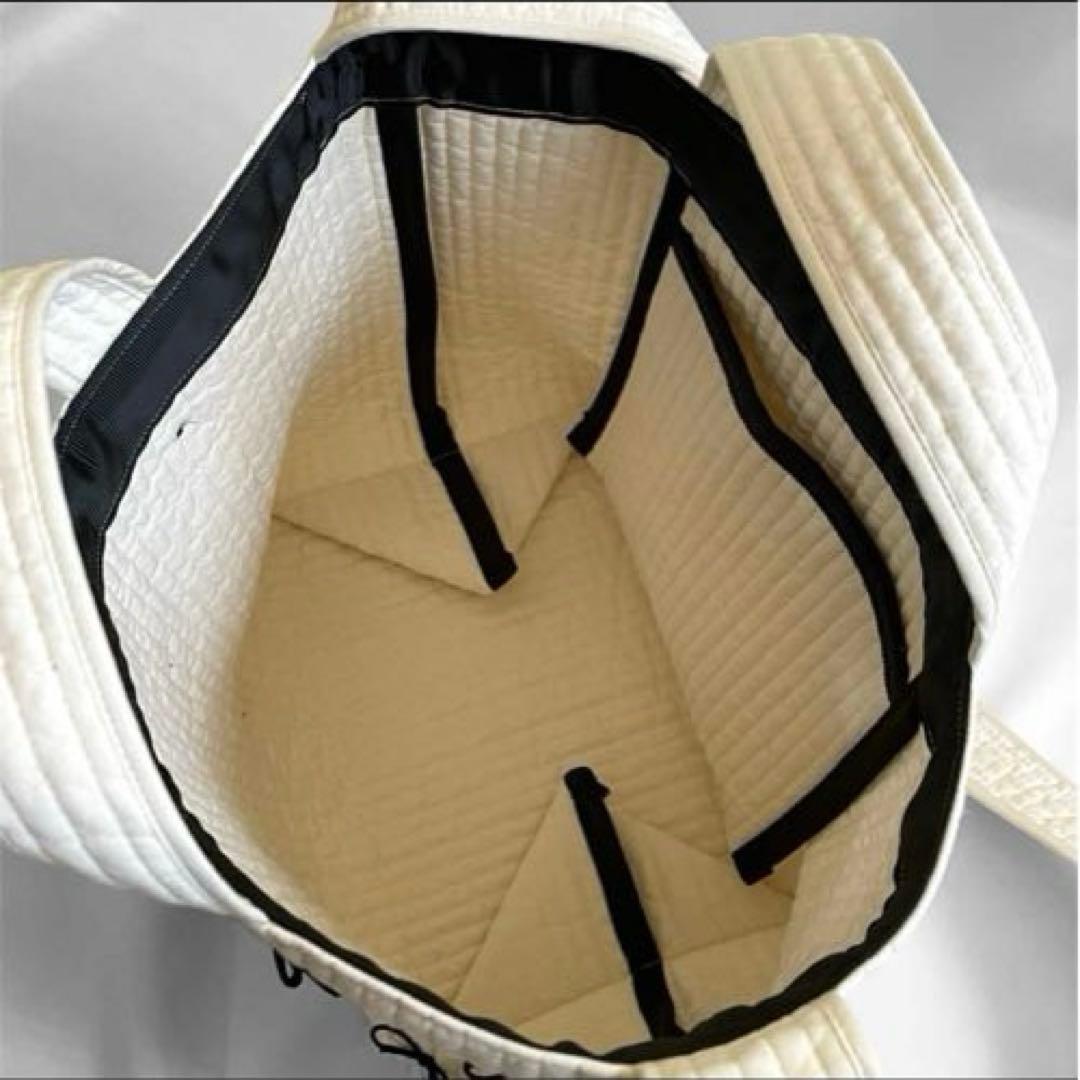 新作♡ヌビバッグ　サコッシュ　マチあり　オフホワイト　リボン　底板マグネット付