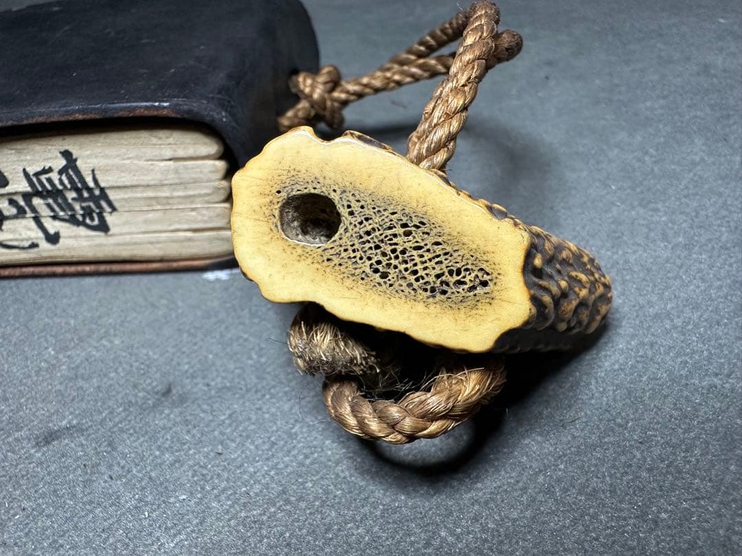 昭和レトロ　大福帳　根付　天然素材　アンティーク　骨董　飾り物　古美術品　 置物