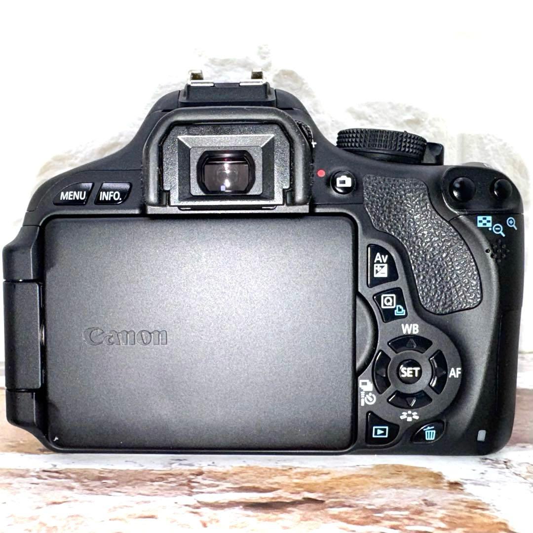 Canon EOS KISS X5 デジタル一眼レフ　スマホ転送　豪華セット