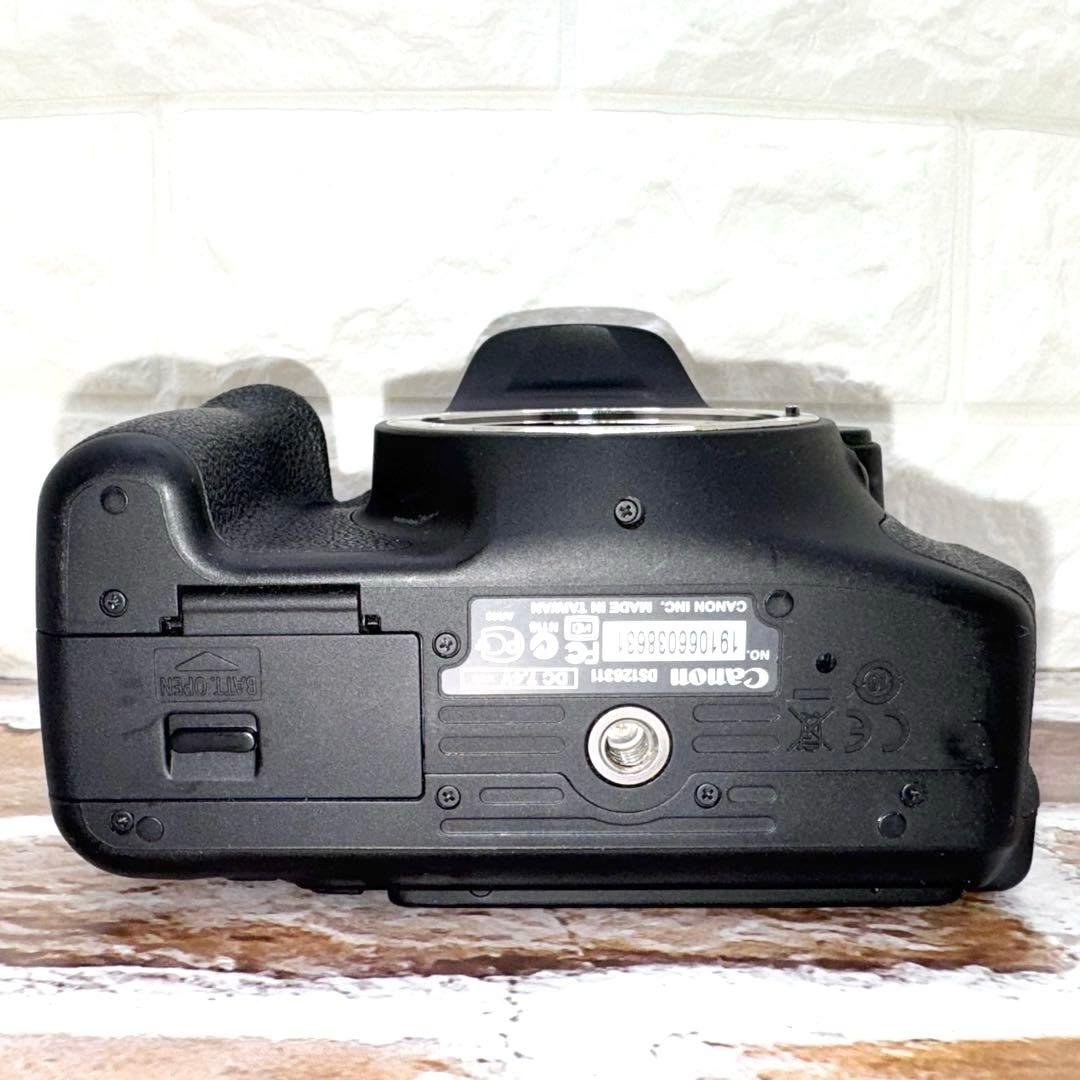 Canon EOS KISS X5 デジタル一眼レフ　スマホ転送　豪華セット