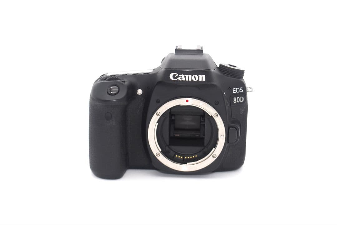 Wi-Fi搭載でスマホへラクラク転送♪Canon 80D ボディ♪