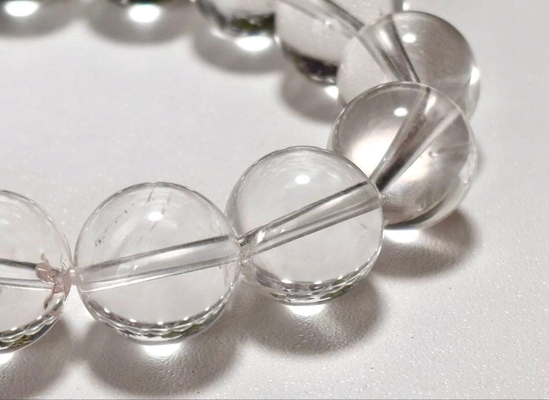 ご成約済　究極品質　ヒマラヤ幻の聖山　カイラス水晶の手磨き大珠ブレス　14.2㎜