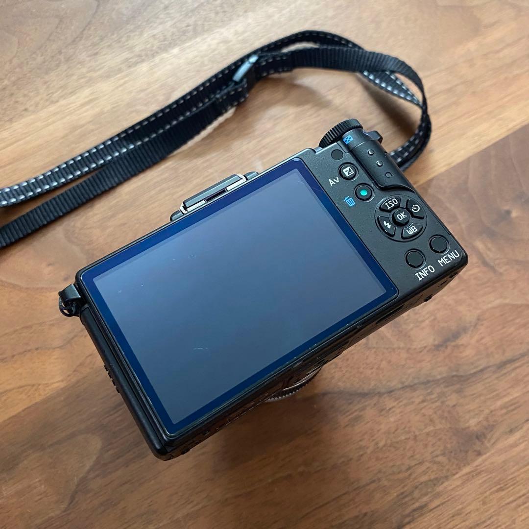 【値下げ中！】PENTAX Q ペンタックス デジタル一眼レフ カメラ ブラック