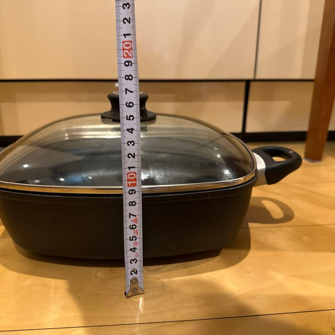 スイスダイヤモンド　鍋