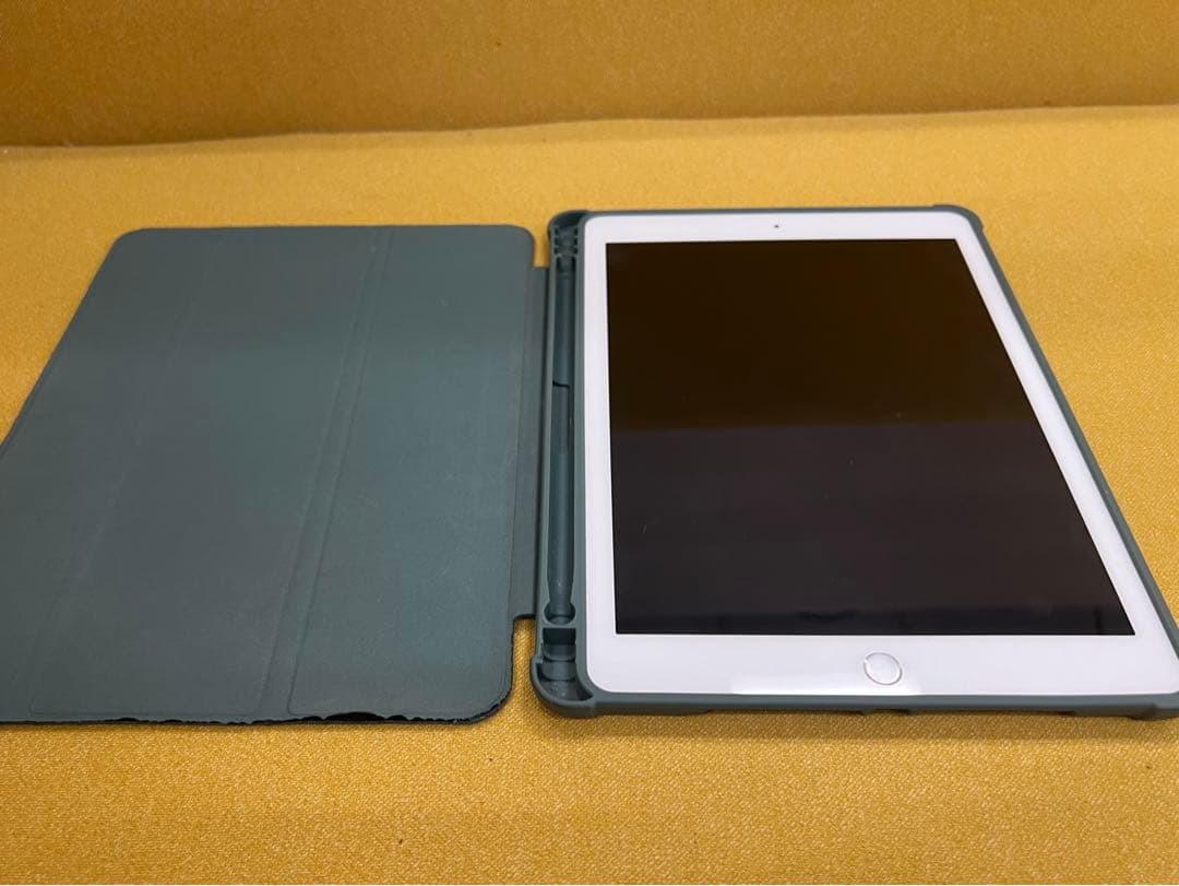 iPad(第6世代) 9.7インチ 128gb ジャンク