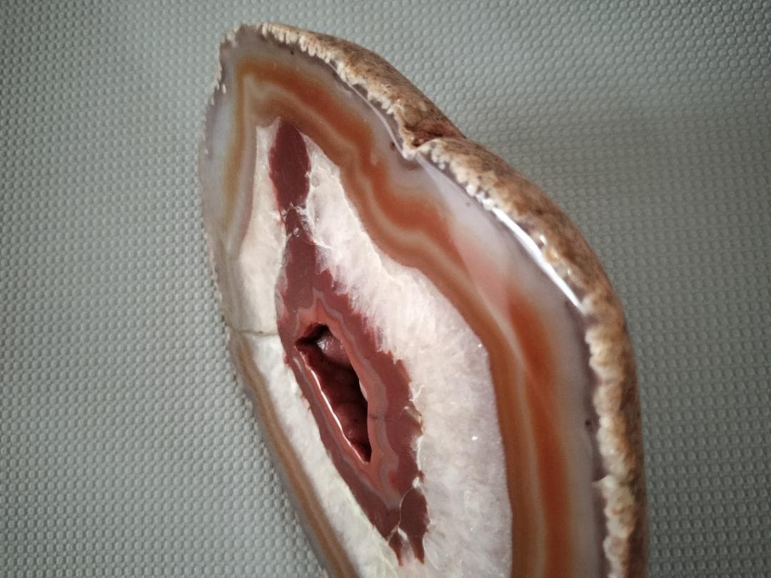 赤 瑪瑙 めのう プレート 置き物