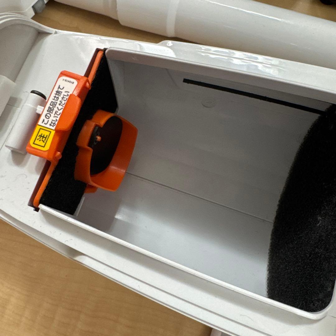マキタ　充電式クリーナ　CL107FD 　紙パック式掃除機