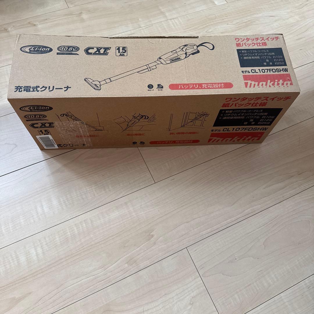 マキタ　充電式クリーナ　CL107FD 　紙パック式掃除機