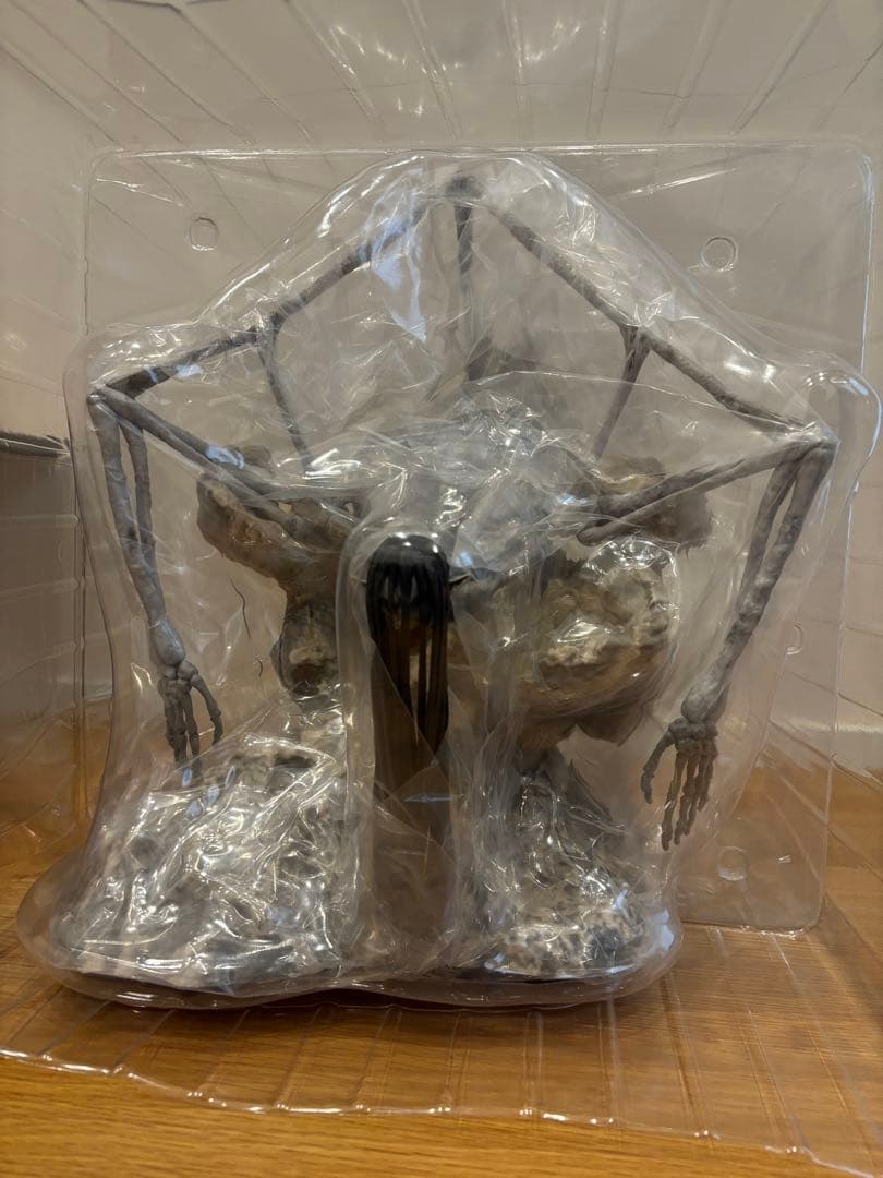 【開封品】進撃の巨人一番くじ 地鳴らしラストワン 終尾の巨人