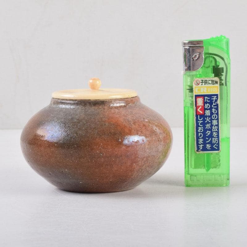 茶道具　一休庵　中村道年造　赤楽茶入　仕覆付　共箱　N　8700