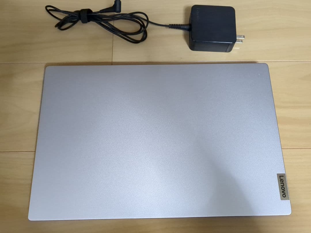 IdeaPad 5 Corei5・8GBメモリ・256GBSSD 15ITL05
