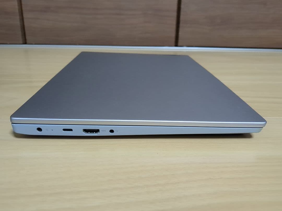 IdeaPad 5 Corei5・8GBメモリ・256GBSSD 15ITL05