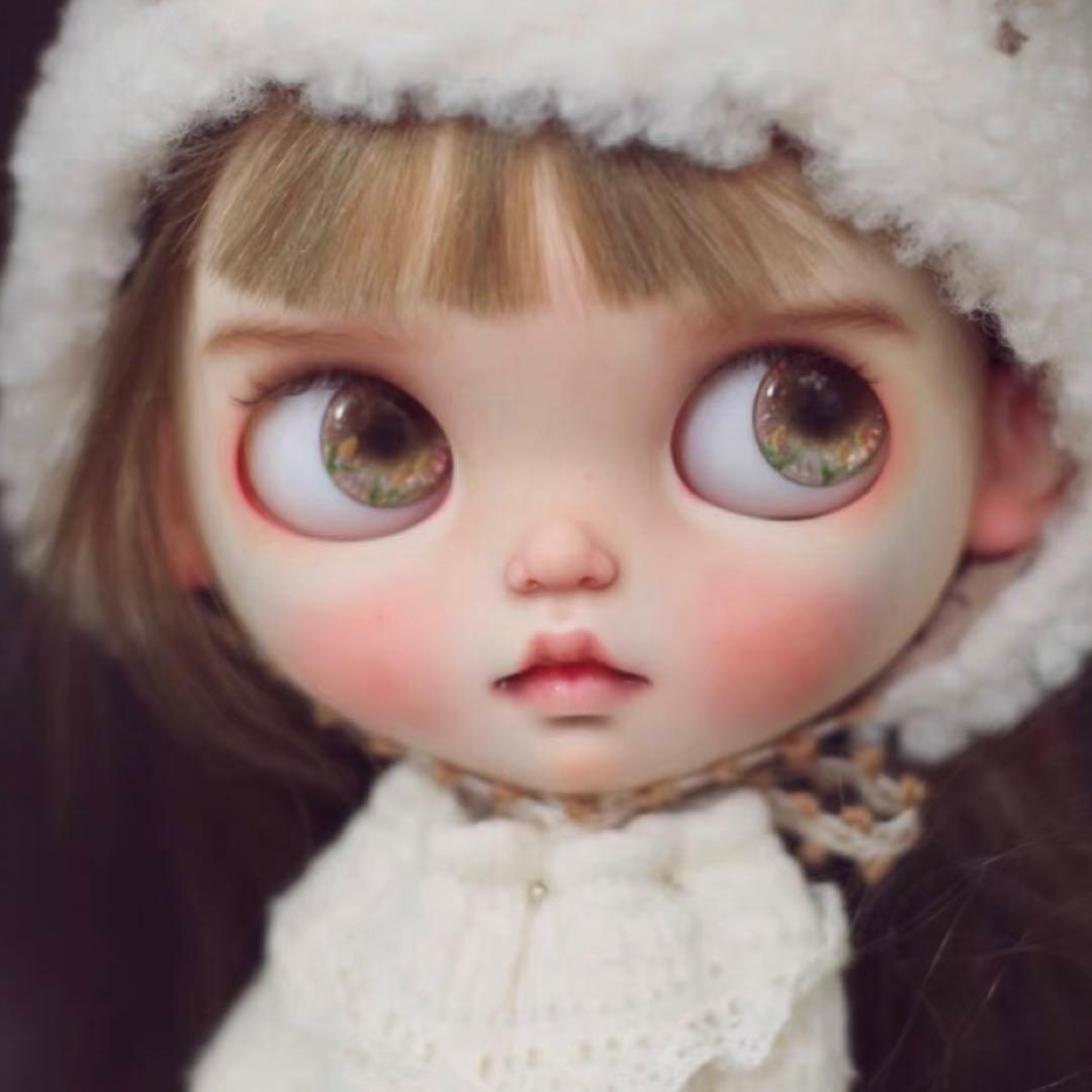 カスタムブライス 海外作家様 ドール 人形 かわいい 幼い きれい