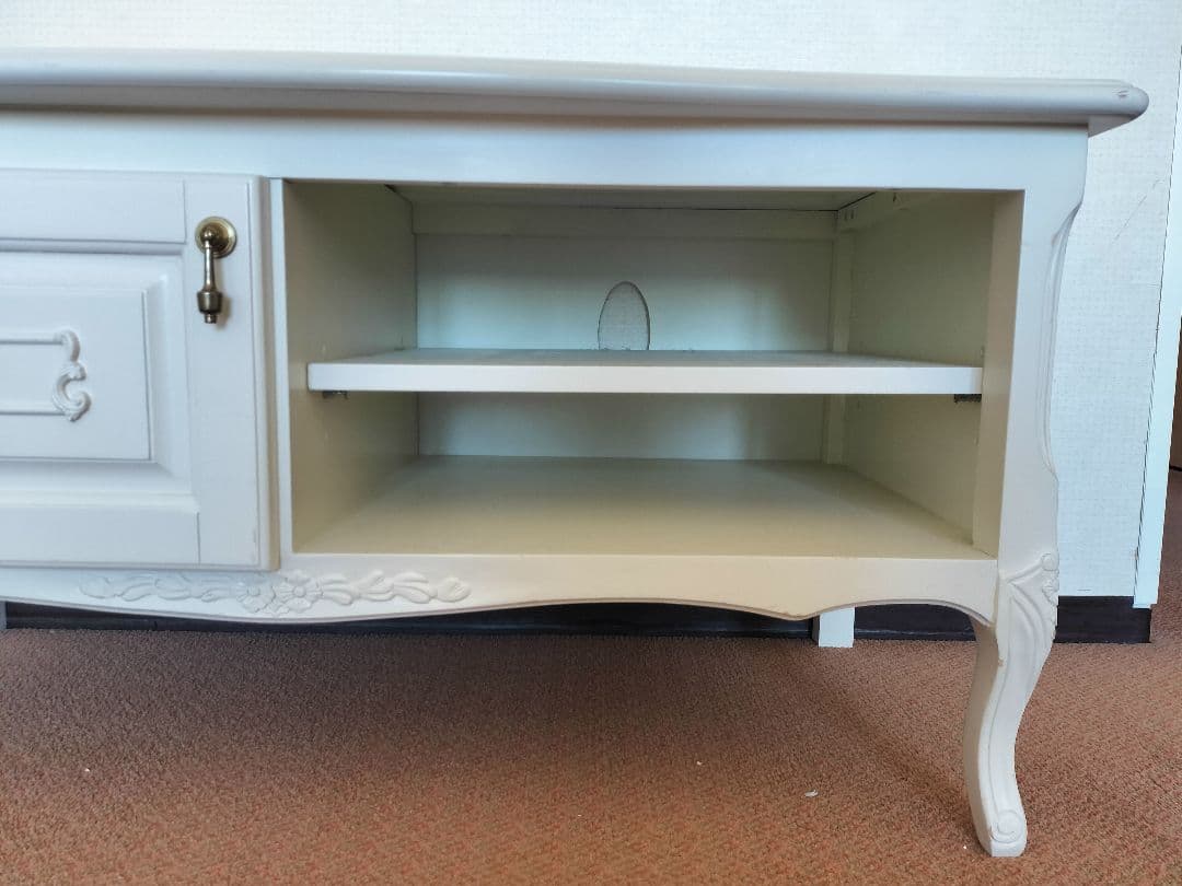 ホワイトアンティーク　テレビボード エレガント