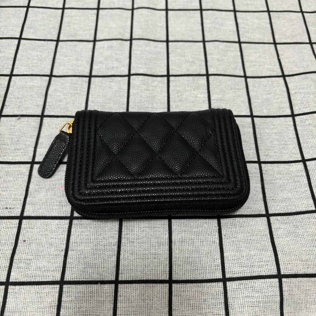 スモールフラップウォレット