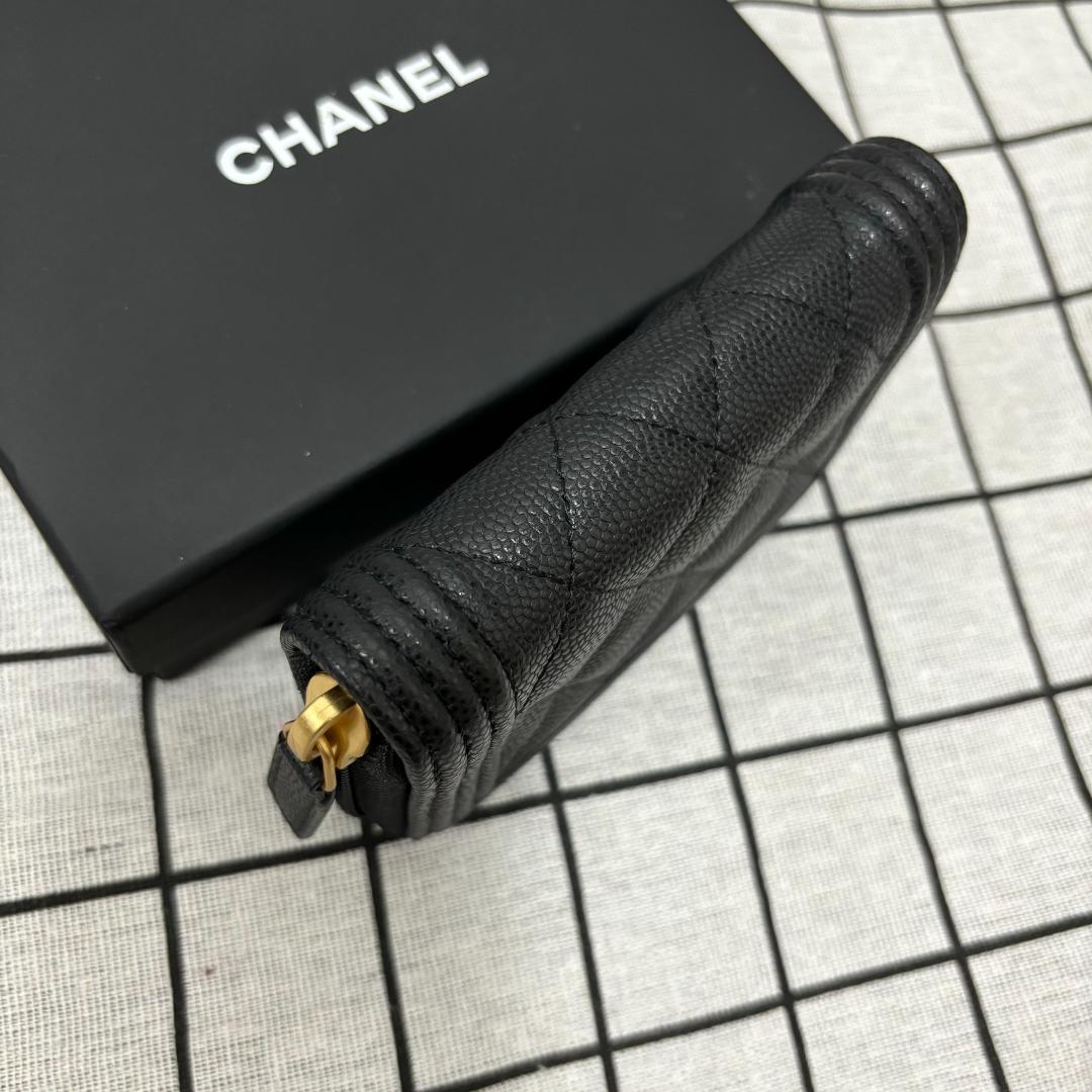 スモールフラップウォレット