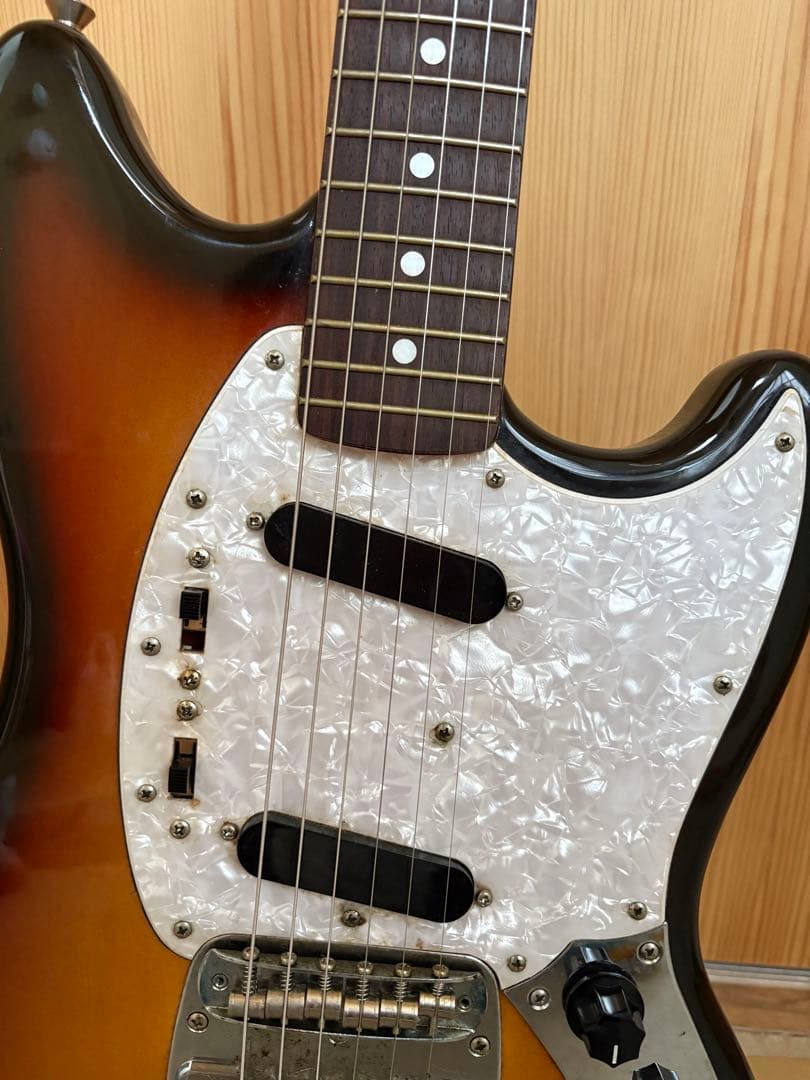 Fender Japan ムスタング