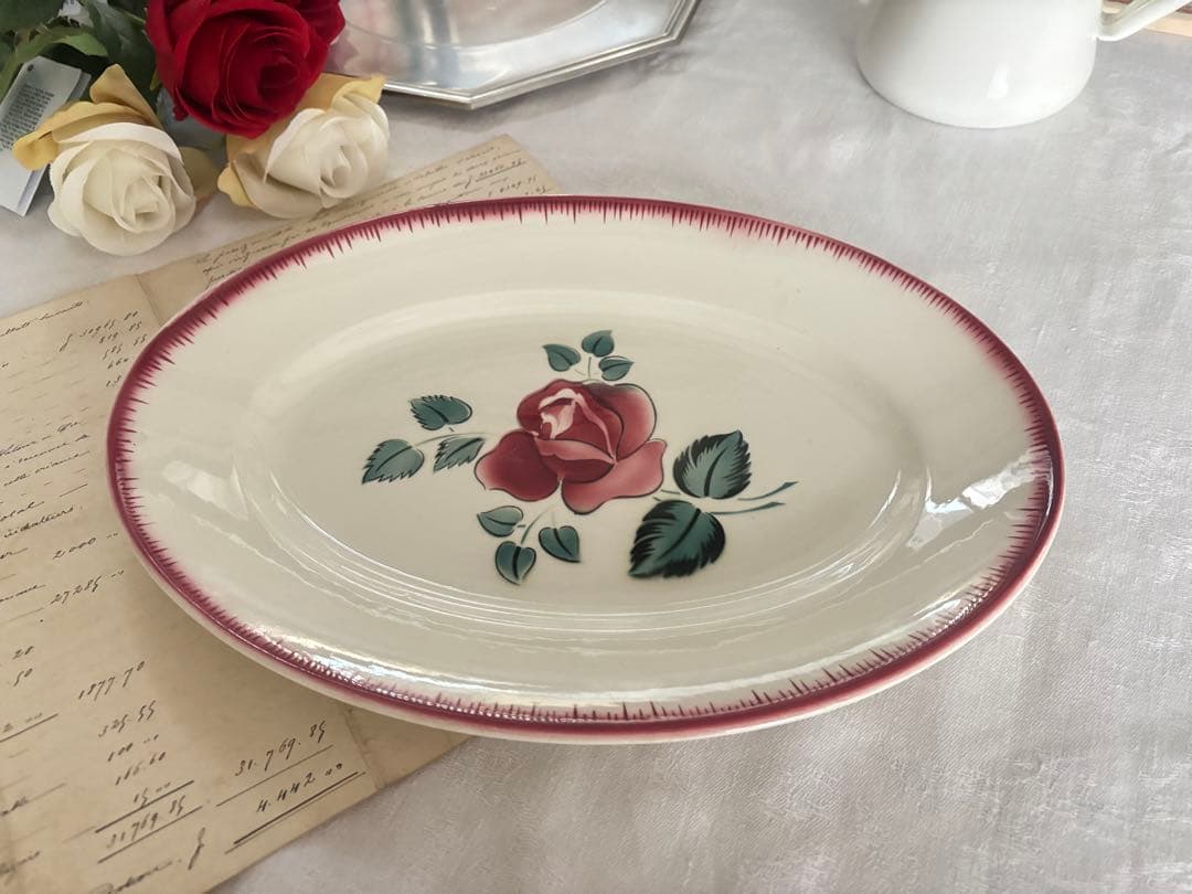 フランスアンティーク✧サルグミンヌ ❁⃘絵画のように美しい 薔薇のラヴィエꕤ︎︎˚⁎