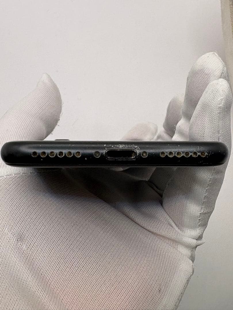 iPhone SE 第2世代 128GB ブラック SIMフリー 動作良好