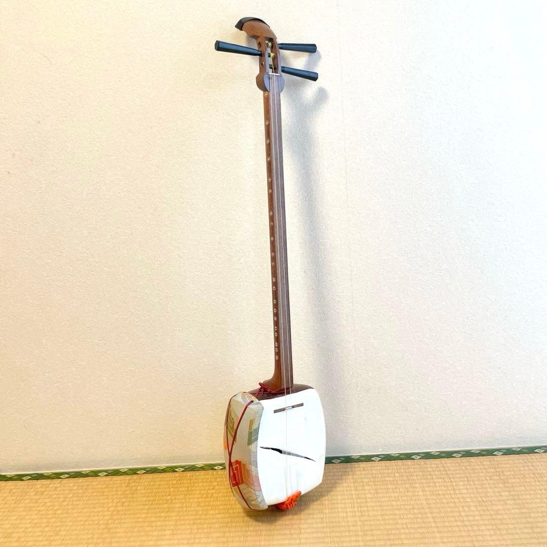 三味線 津軽三味線風 練習用 犬皮　表やぶれあり