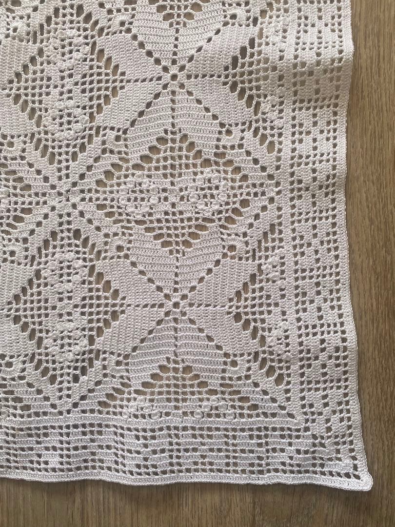 ☆お値下げお買い得❤️ハンドメイドレース　マルチカバー 、テーブルクロス