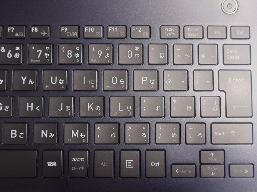 Windowsノート本体 dynabook G83FS i5-10210U 16GB 512GB 74